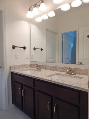 14242 Natures Reserve Drive Lithia FL 33547