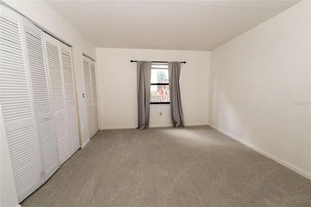 2433 Twin Drive Sarasota FL 34234