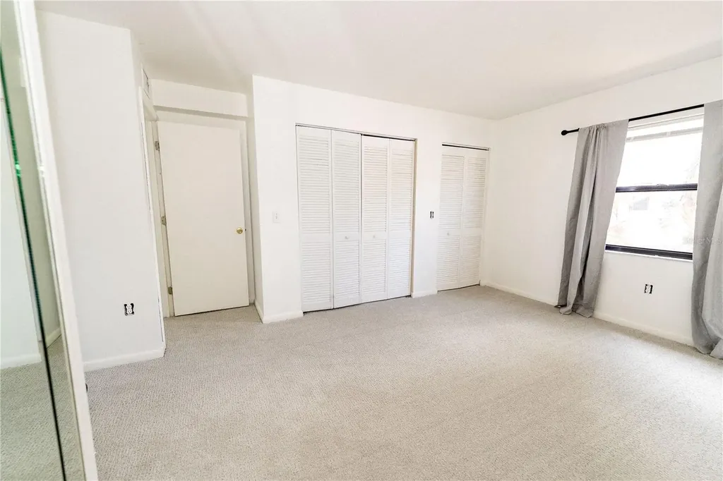 2433 Twin Drive Sarasota FL 34234