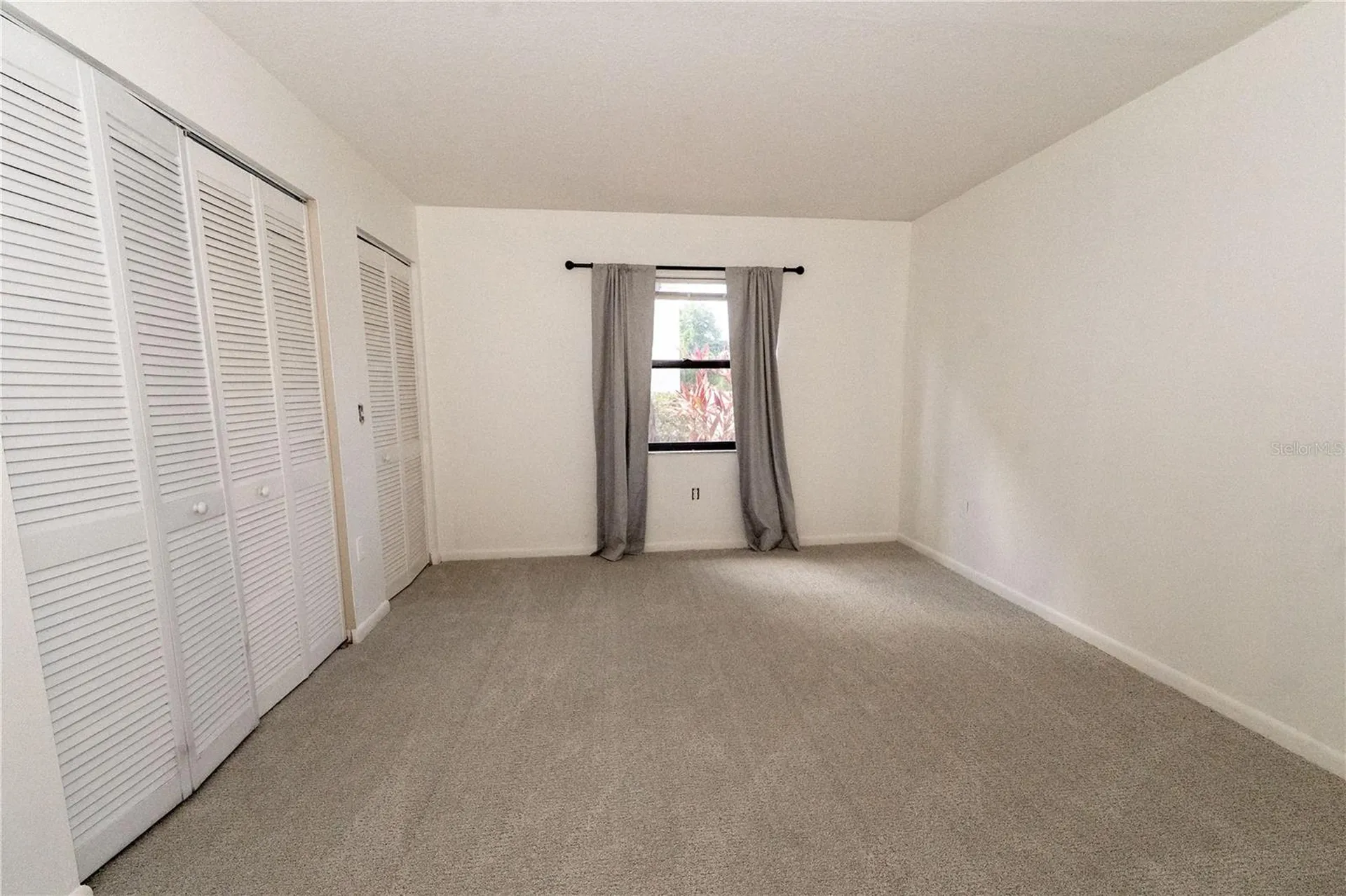 2433 Twin Drive Sarasota FL 34234