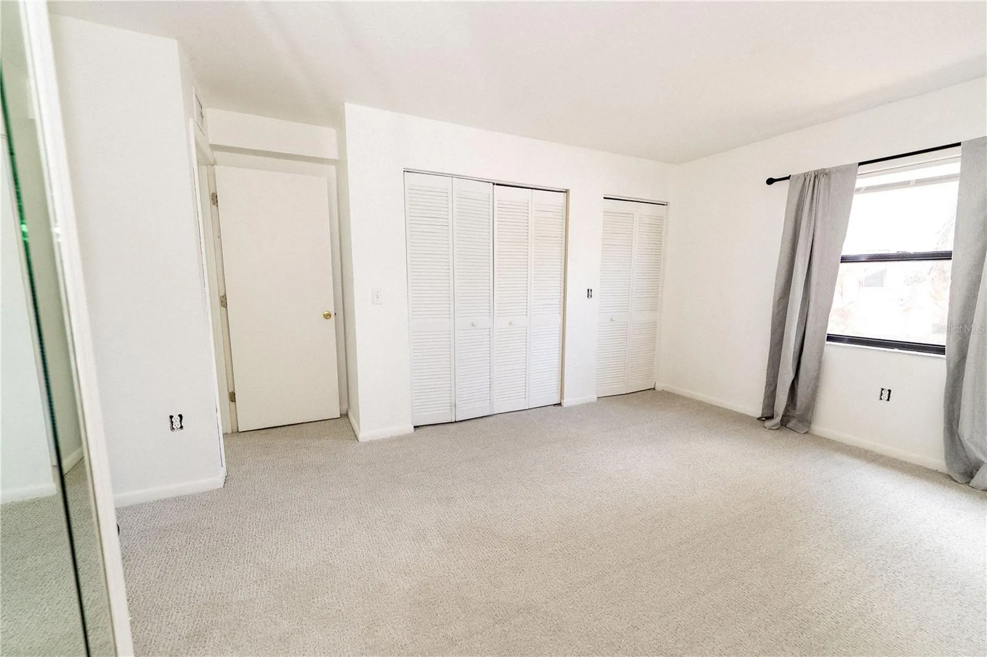 2433 Twin Drive Sarasota FL 34234