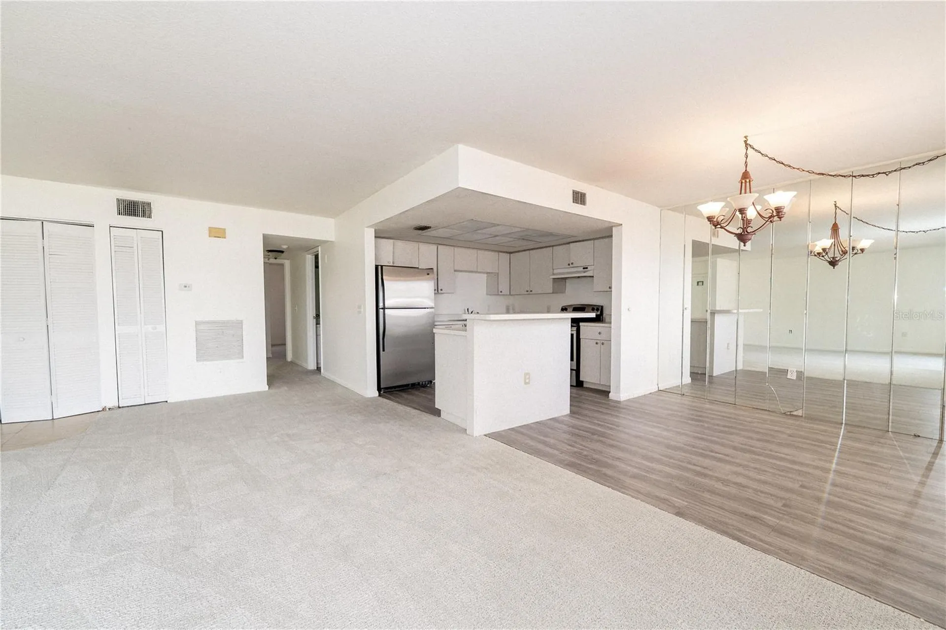 2433 Twin Drive Sarasota FL 34234