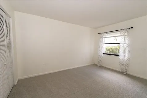 2433 Twin Drive Sarasota FL 34234