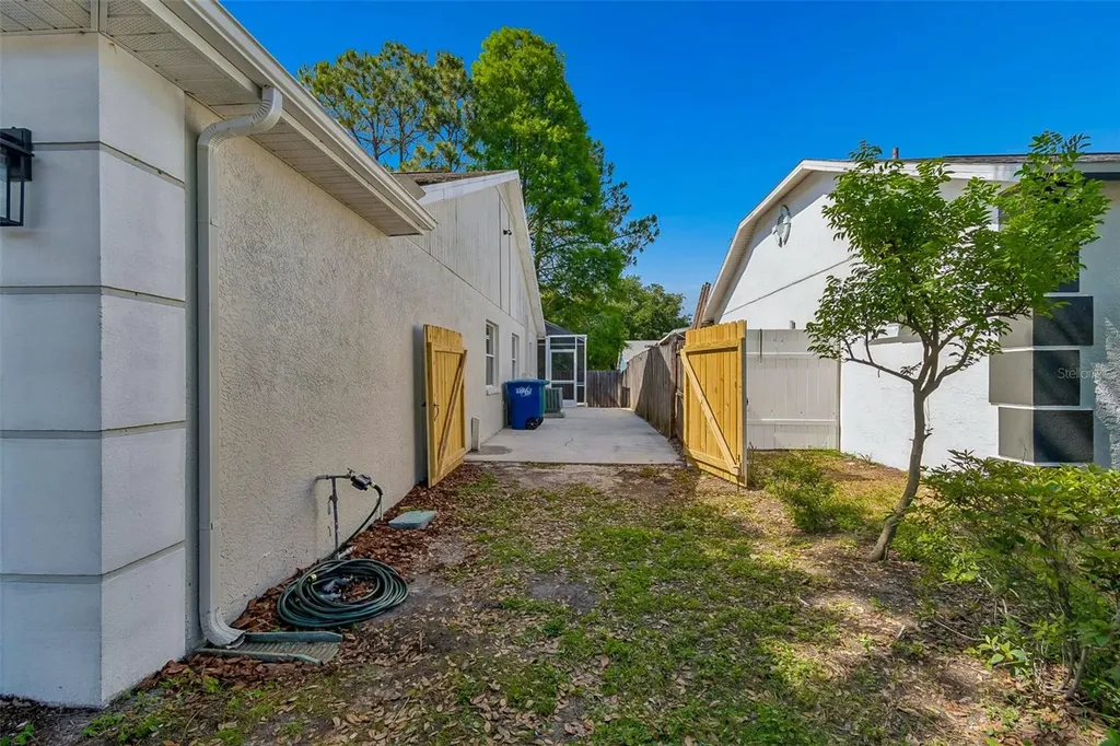 4840 E 99th Avenue Tampa FL 33617