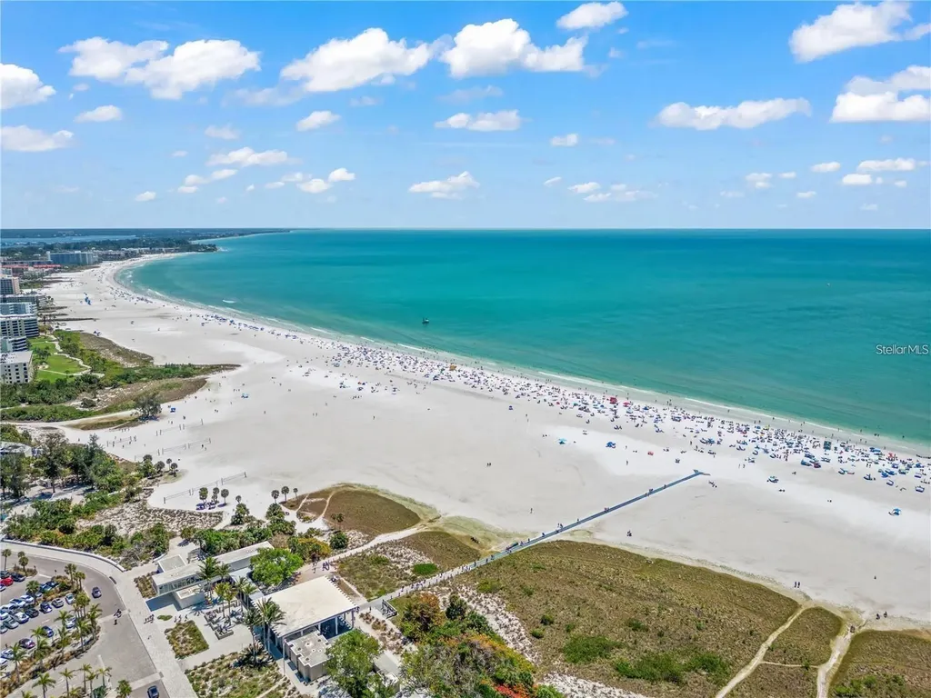 76 S Washington Drive Sarasota FL 34236