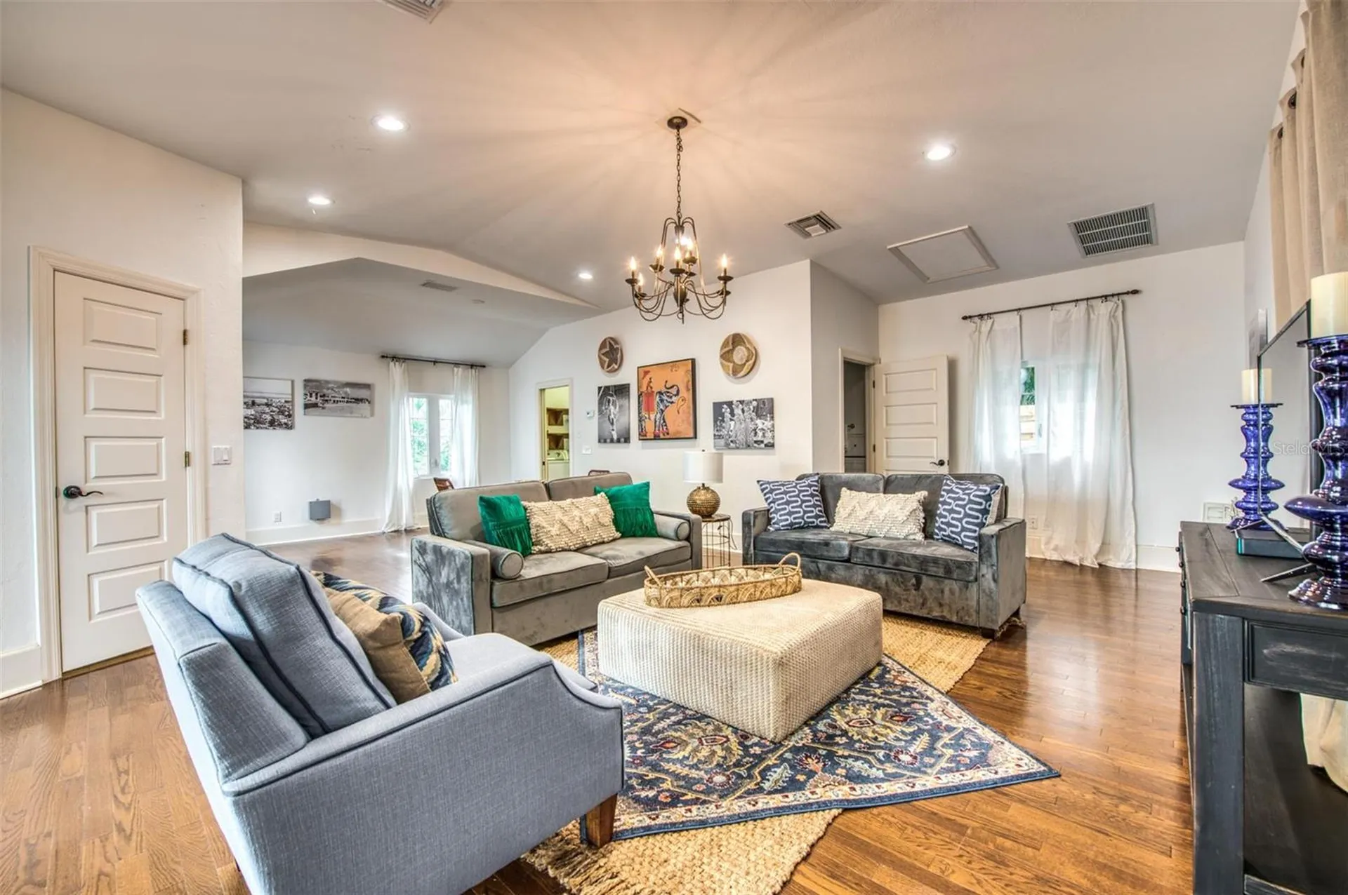 76 S Washington Drive Sarasota FL 34236
