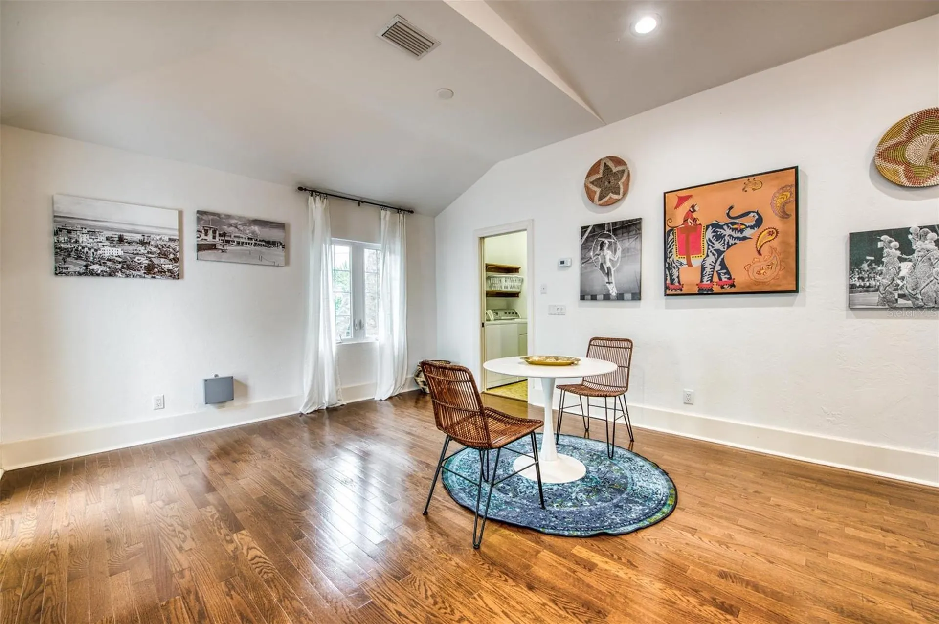 76 S Washington Drive Sarasota FL 34236