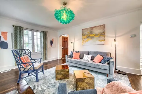 76 S Washington Drive Sarasota FL 34236