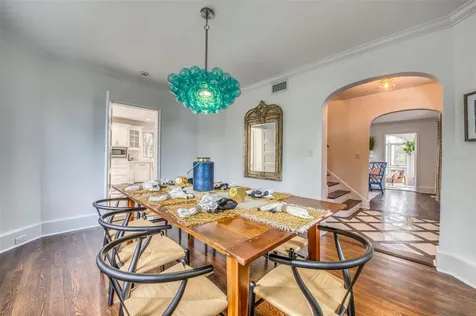 76 S Washington Drive Sarasota FL 34236