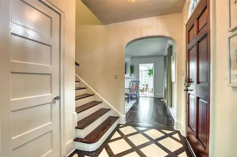 76 S Washington Drive Sarasota FL 34236