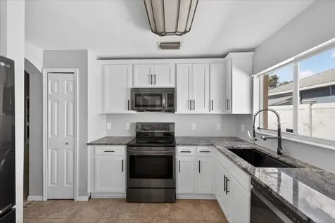 12015 Cedarfield Drive Riverview FL 33579