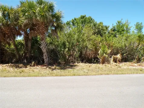 12128 Van Gough Avenue Port Charlotte FL 33981