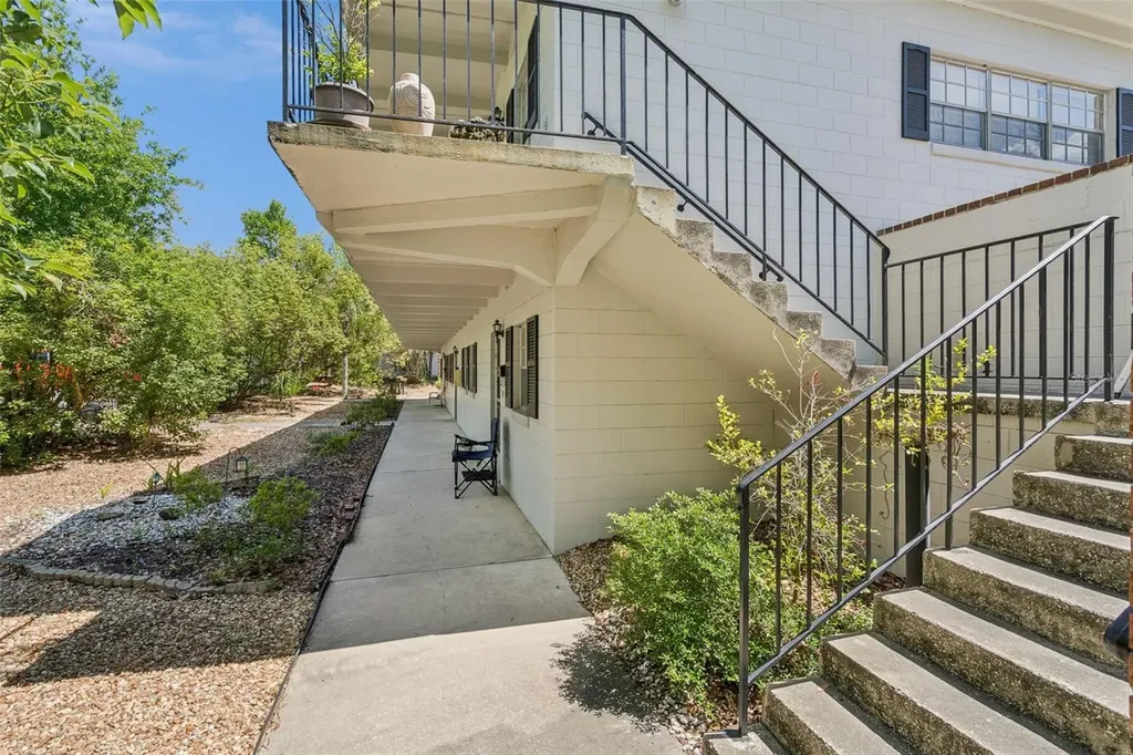 791 Lake Avenue Clermont FL 34711