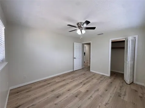 791 Lake Avenue Clermont FL 34711