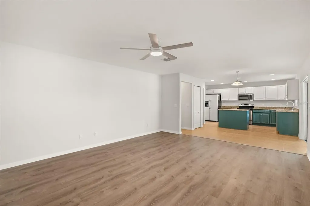 611 Del Pilar Drive Groveland FL 34736