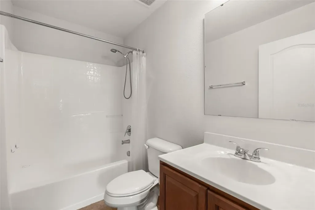 611 Del Pilar Drive Groveland FL 34736
