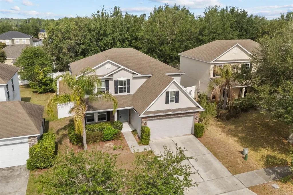 611 Del Pilar Drive Groveland FL 34736
