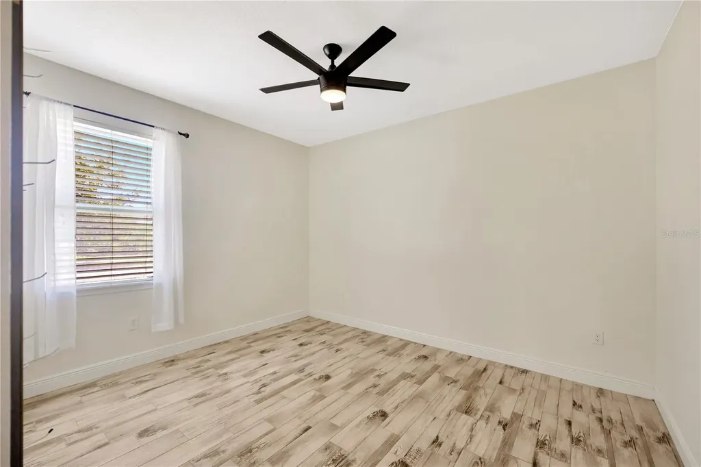 6518 Park Strand Drive Apollo Beach FL 33572