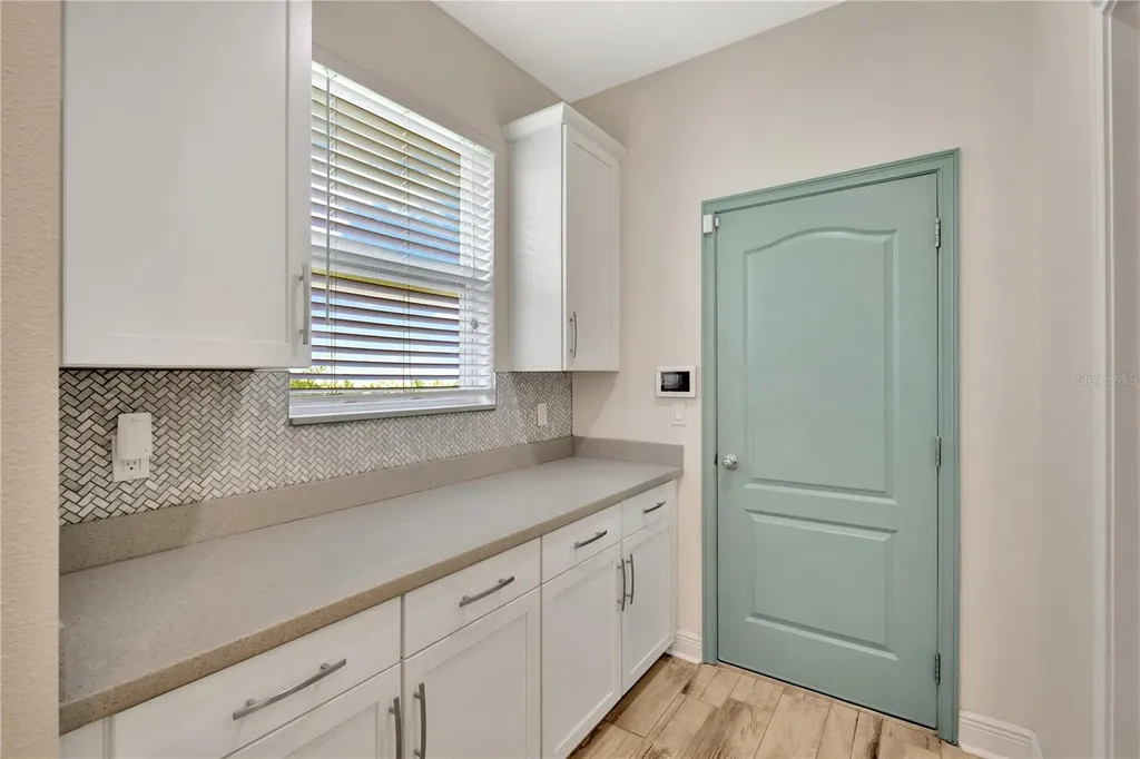 6518 Park Strand Drive Apollo Beach FL 33572
