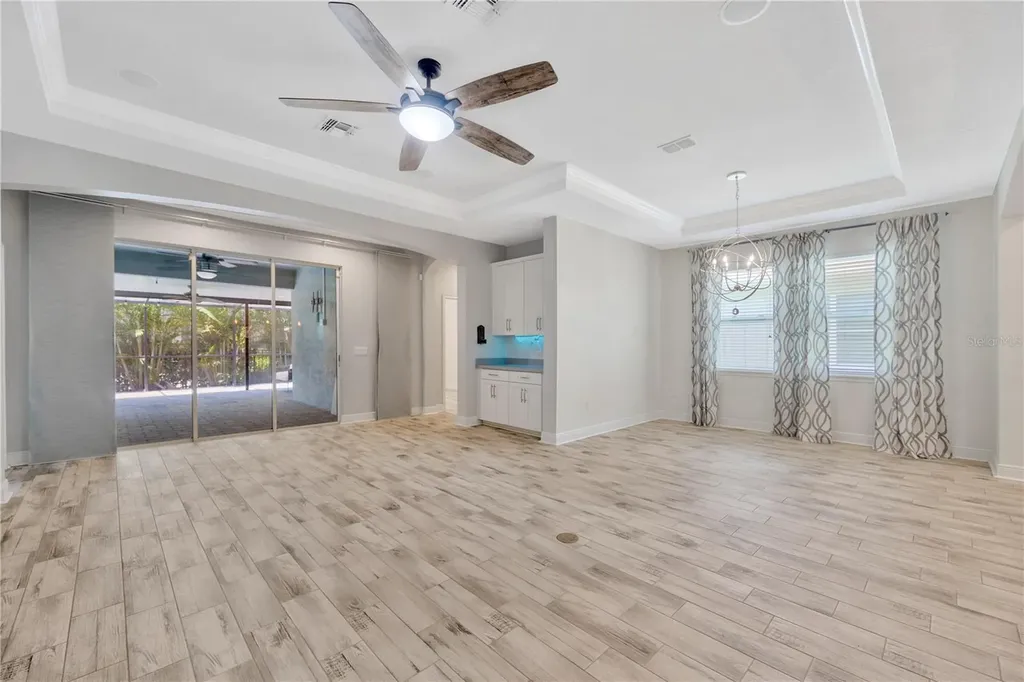 6518 Park Strand Drive Apollo Beach FL 33572