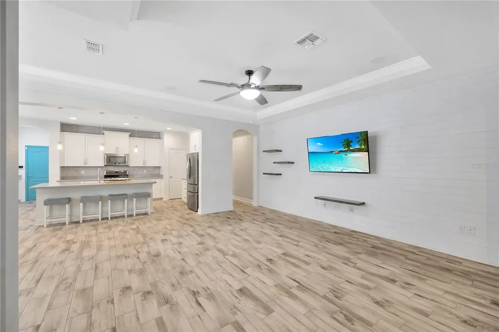 6518 Park Strand Drive Apollo Beach FL 33572