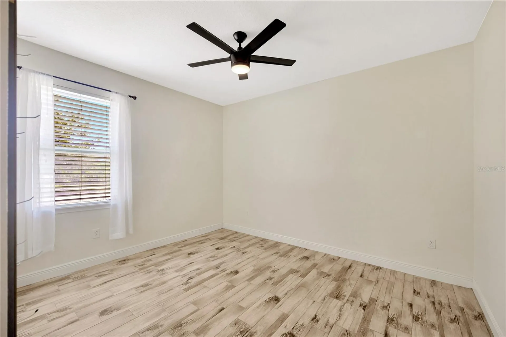 6518 Park Strand Drive Apollo Beach FL 33572