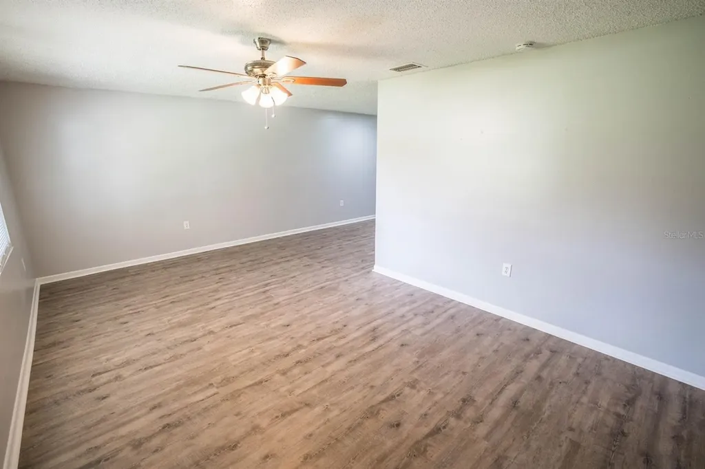6913 Mathers Lane Riverview FL 33578