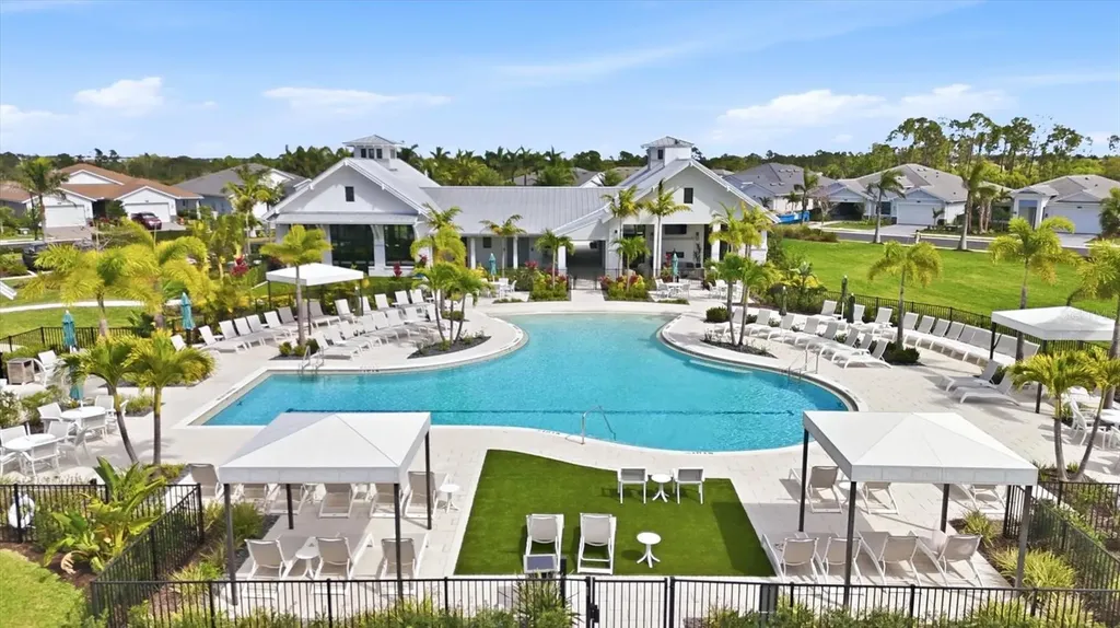 18645 Midsummer Place Venice FL 34293