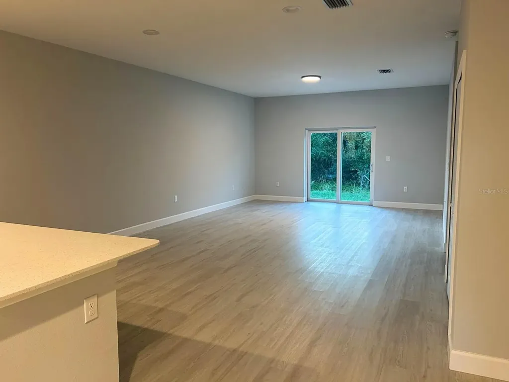 10385 Port Everglades Street Port Charlotte FL 33981