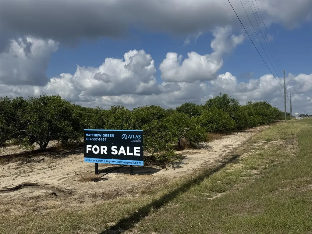 Crooked Lake Drive N Babson Park FL 33827