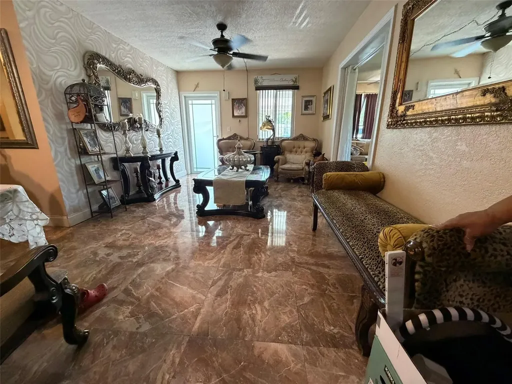131 E 39th Street Hialeah FL 33013