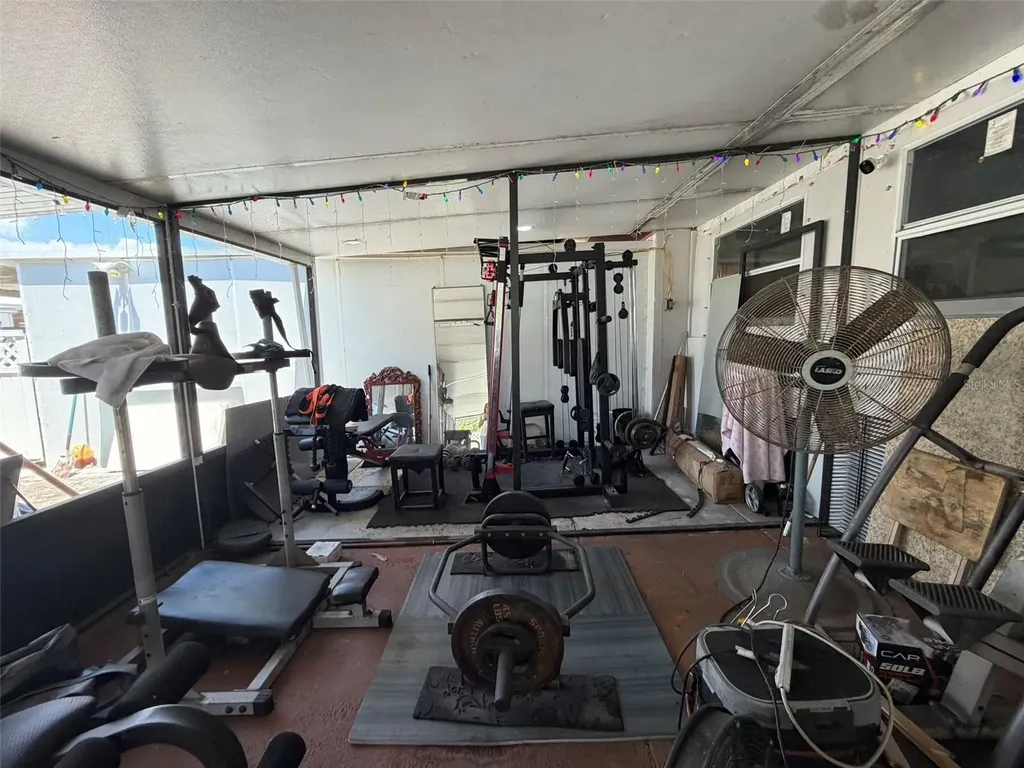 131 E 39th Street Hialeah FL 33013