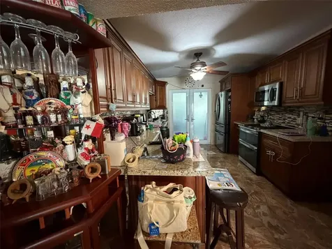 131 E 39th Street Hialeah FL 33013