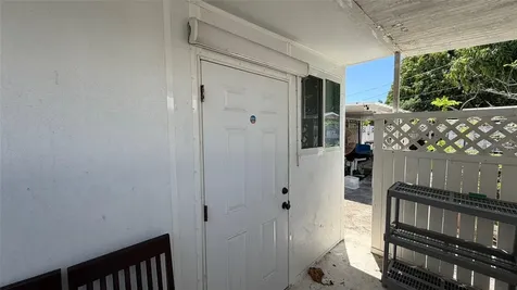 131 E 39th Street Hialeah FL 33013