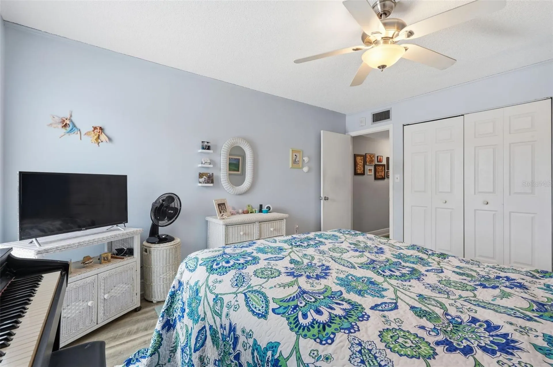 225 Country Club Drive Largo FL 33771