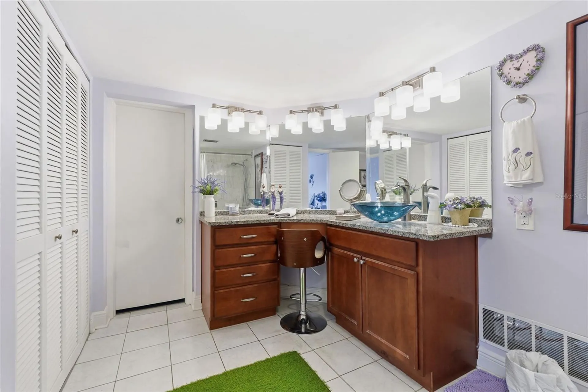 225 Country Club Drive Largo FL 33771