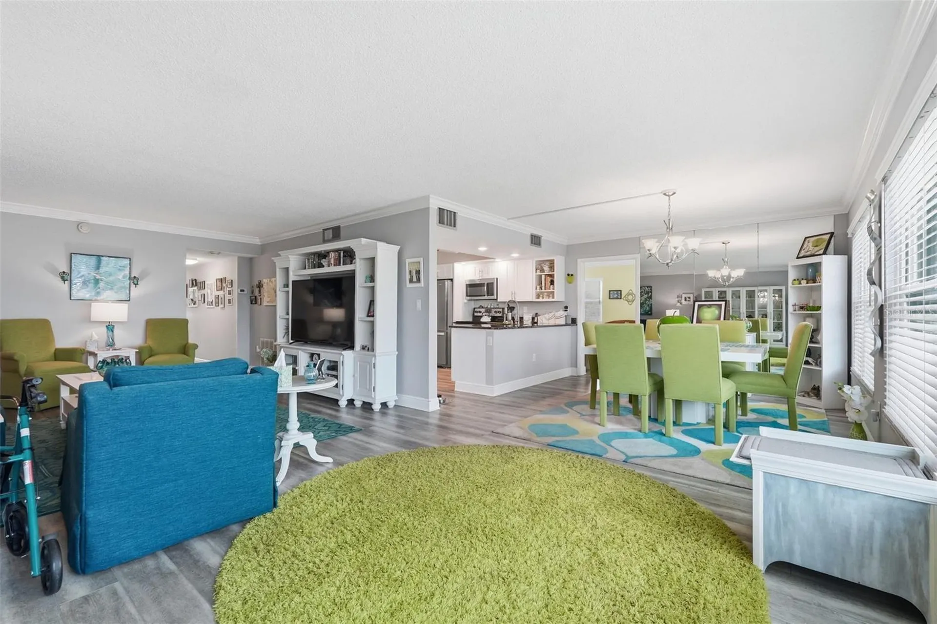 225 Country Club Drive Largo FL 33771