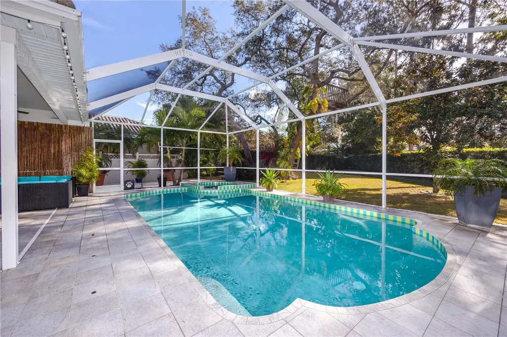 2241 Highland Woods Drive Dunedin FL 34698