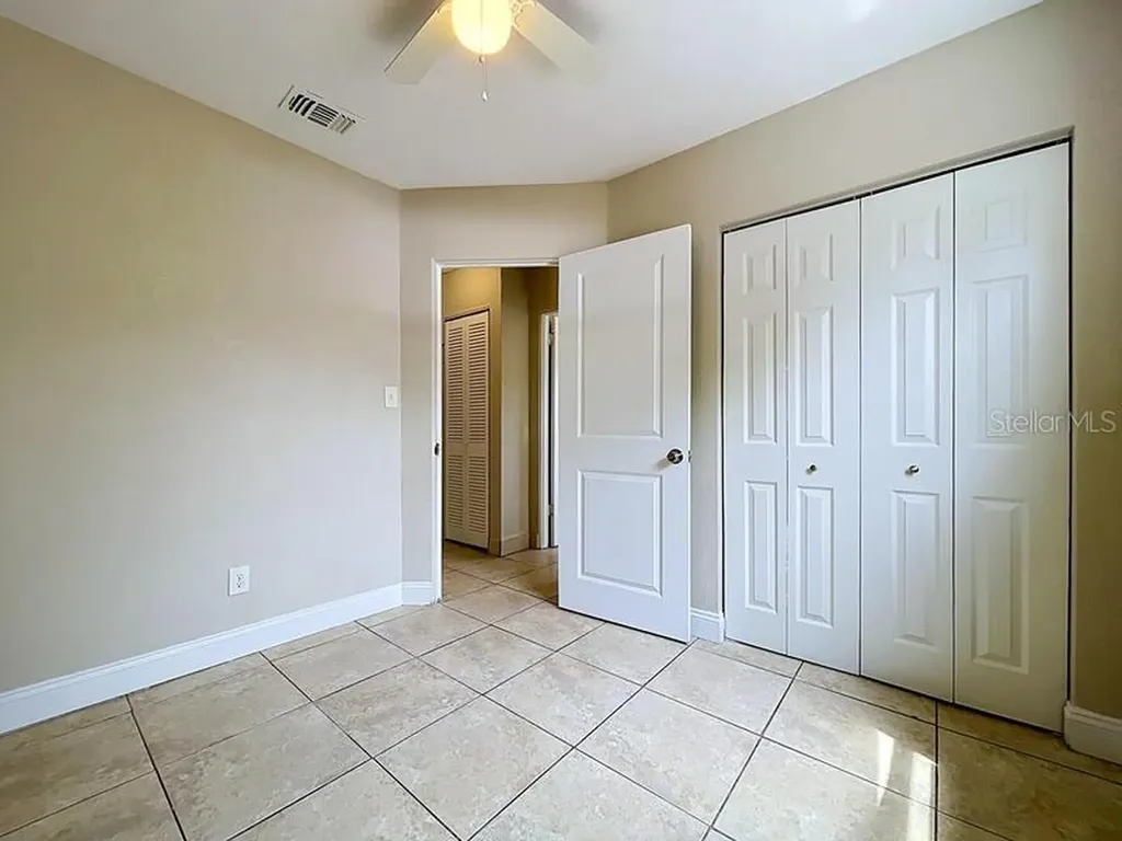 7018 54th Avenue N St Petersburg FL 33709