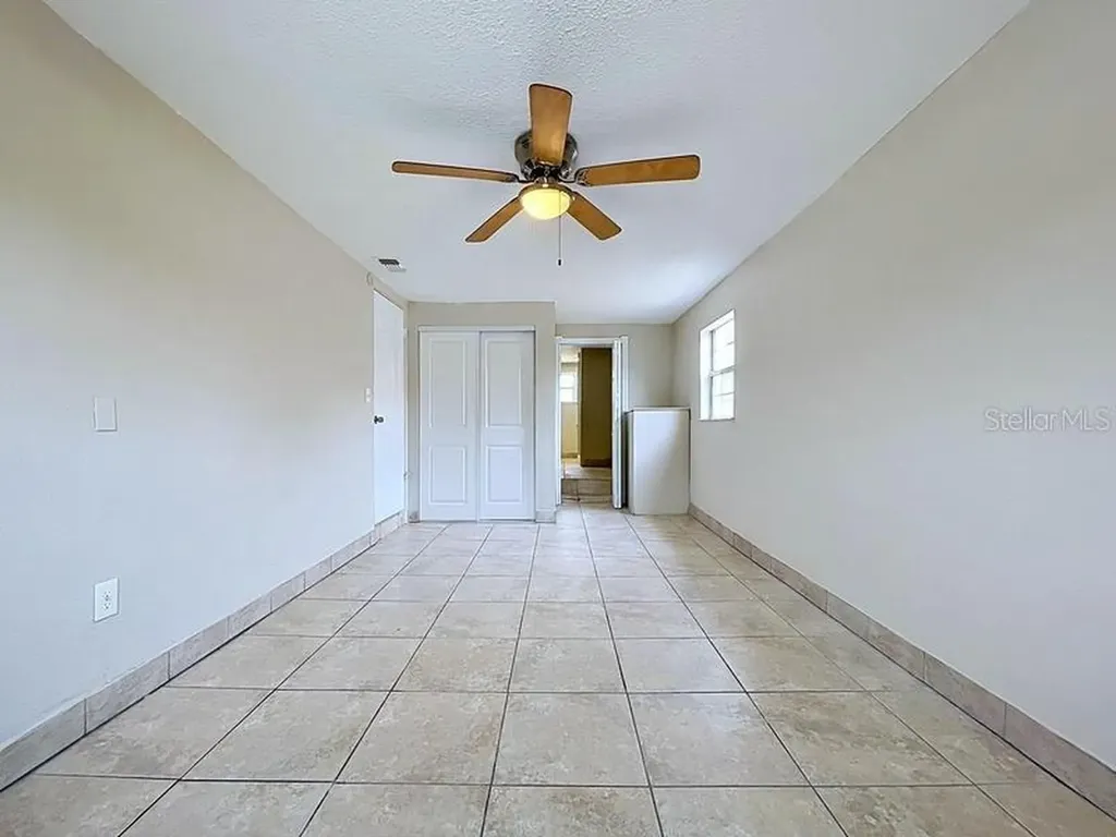 7018 54th Avenue N St Petersburg FL 33709