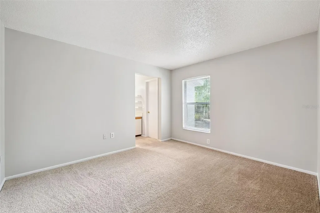 9946 River Crest Court Orlando FL 32825