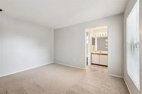 9946 River Crest Court Orlando FL 32825