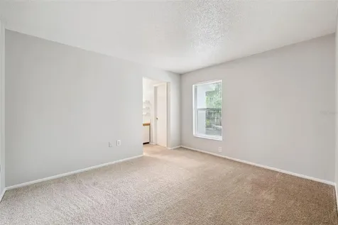 9946 River Crest Court Orlando FL 32825