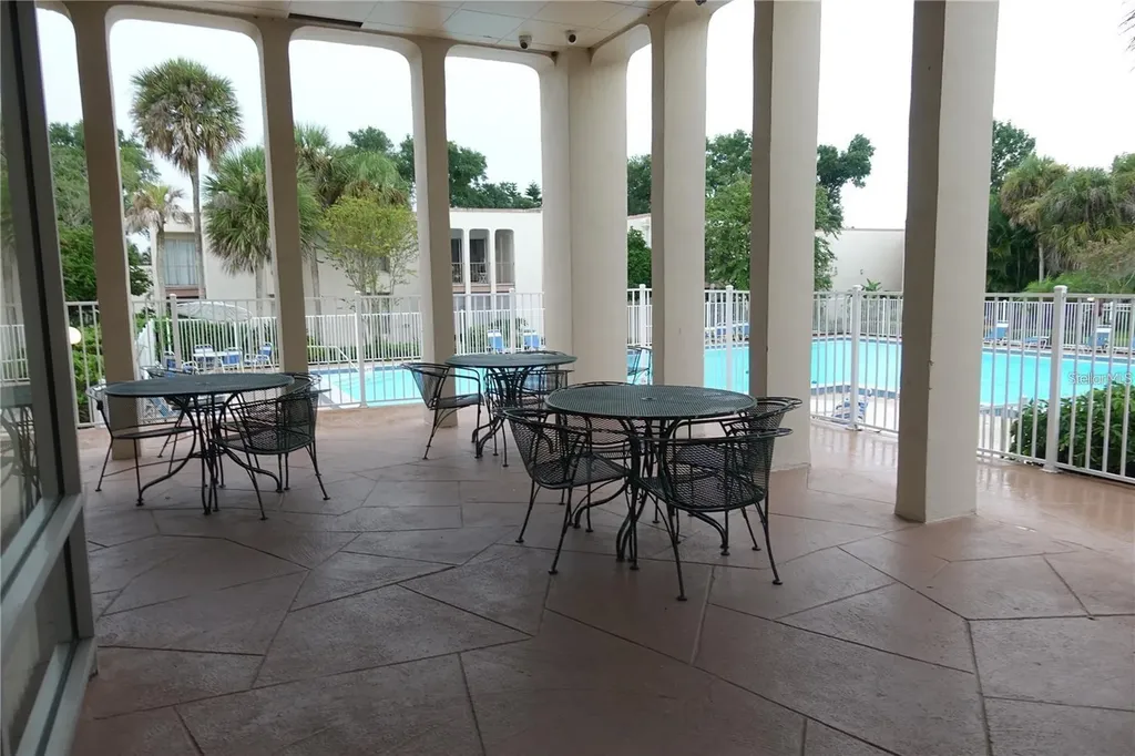 512 Orange Drive Altamonte Springs FL 32701