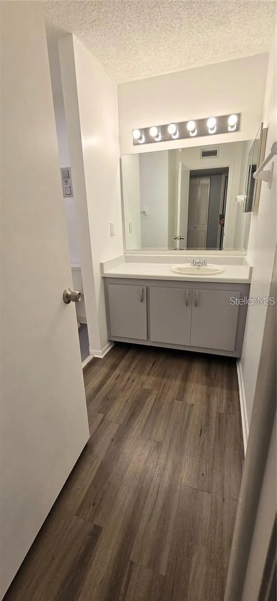 512 Orange Drive Altamonte Springs FL 32701