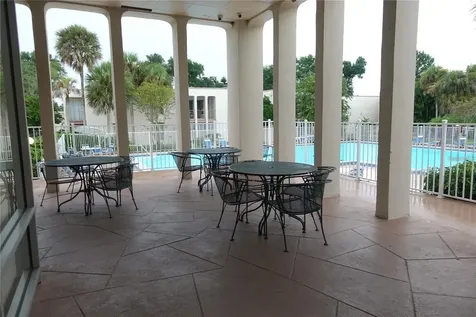 512 Orange Drive Altamonte Springs FL 32701