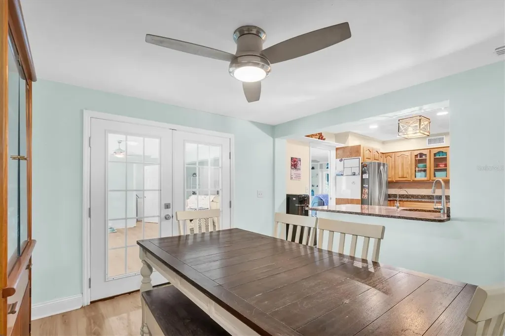 1380 Kennywood Drive Largo FL 33770