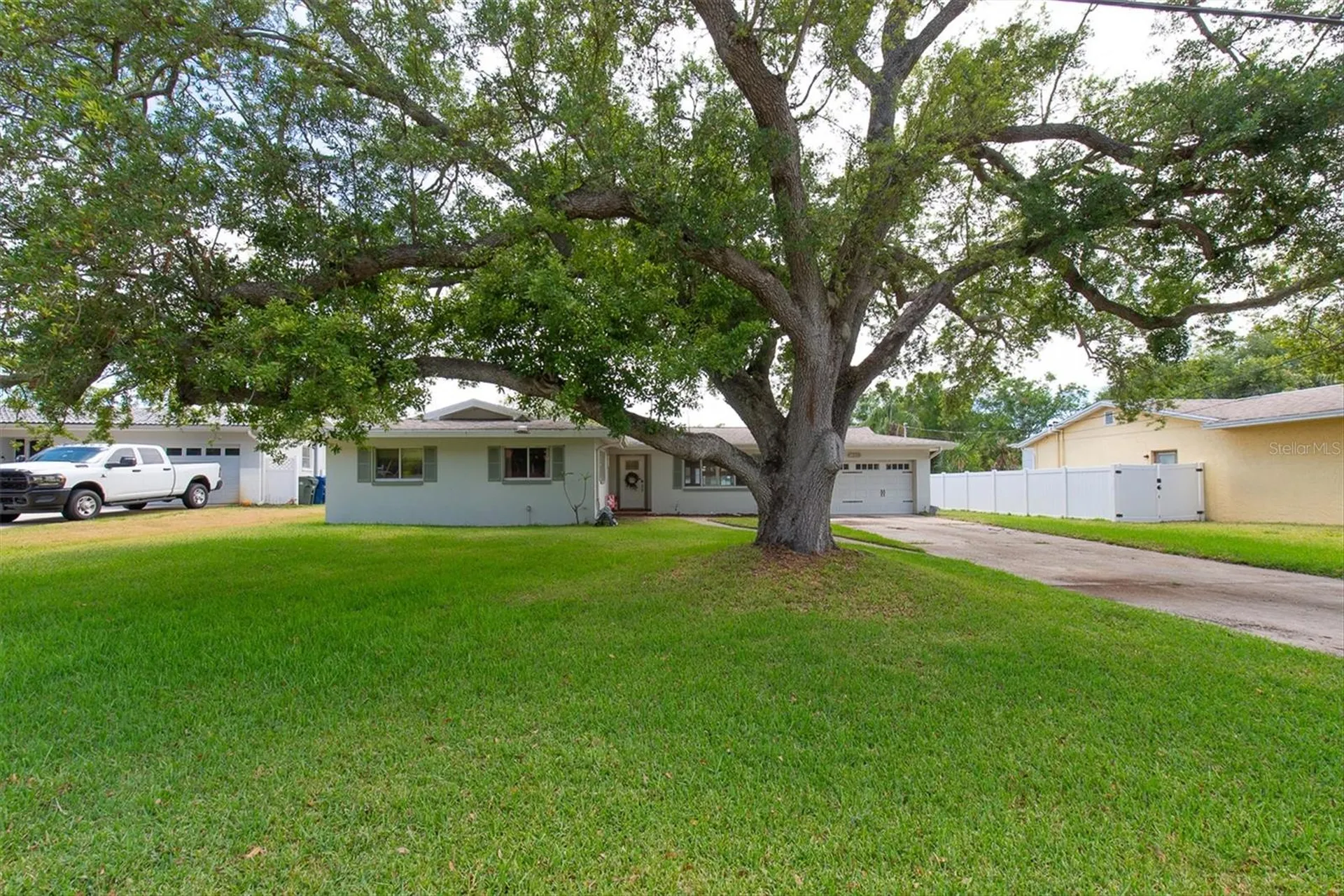 1380 Kennywood Drive Largo FL 33770