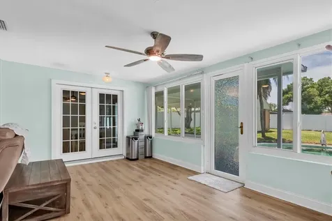 1380 Kennywood Drive Largo FL 33770