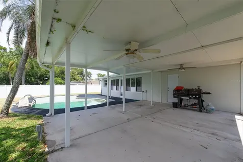 1380 Kennywood Drive Largo FL 33770